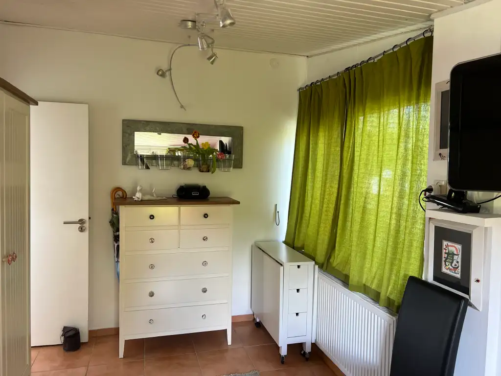 placeholder image-sq